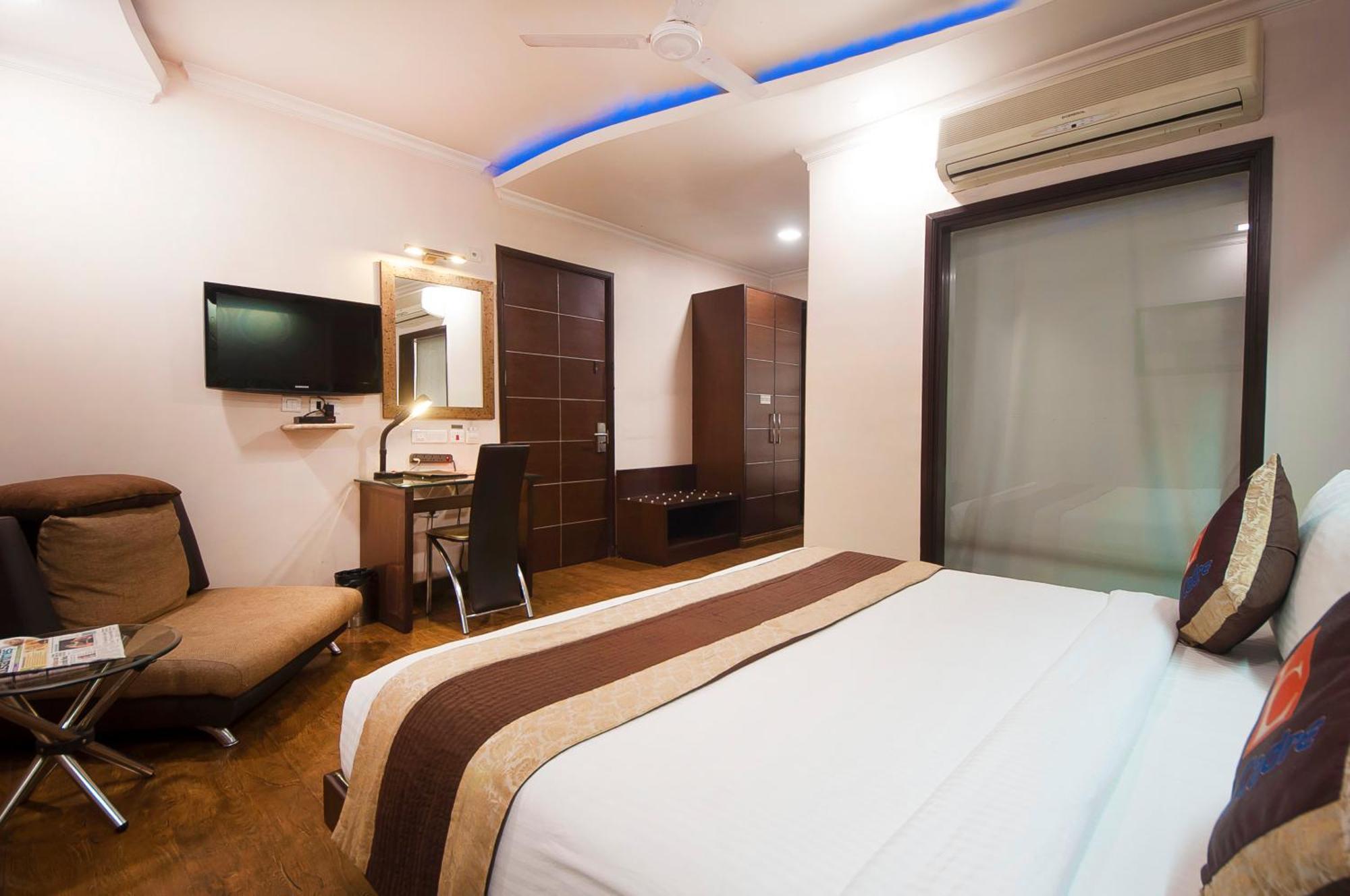 Hotel Le Cadre New Delhi Exterior photo